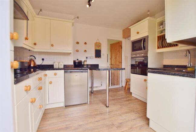 Kitchen.jpg