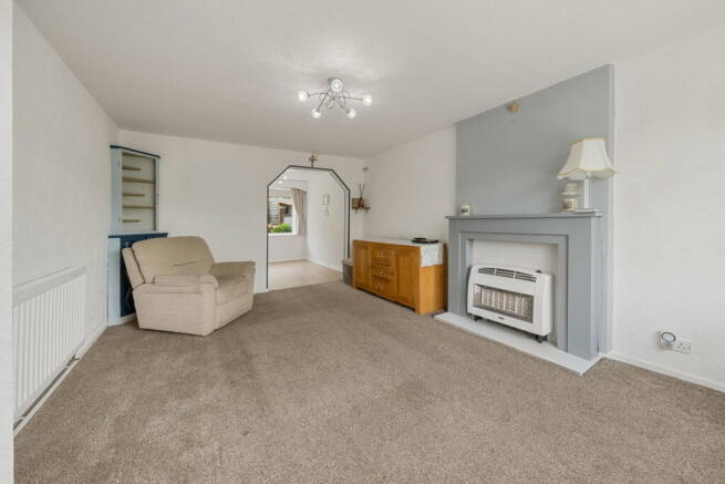 3 bed Semi-Detached for sale Image 5
