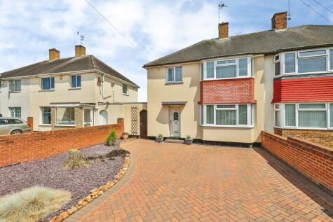Brooksby Lane, Clifton, Nottingham, NG11