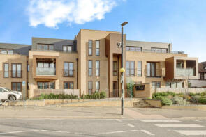 Flat 5, 90, High Road, South Benfleet, Benfleet SS7 5LG