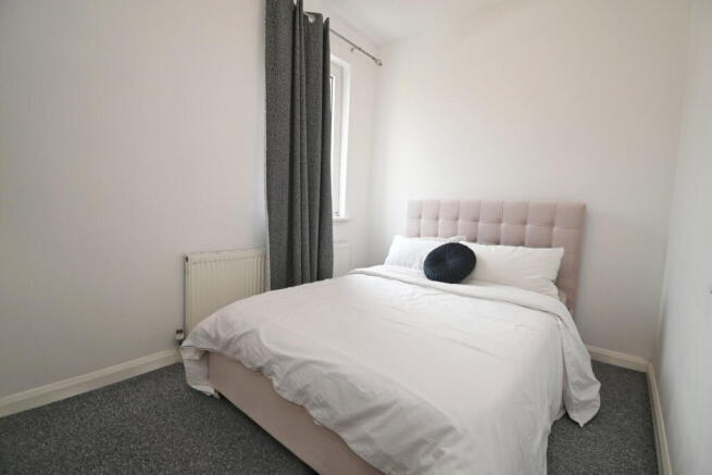 2 bed Terraced for sale Image 8
