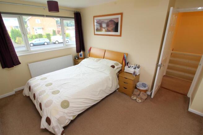 17 Bed 1.JPG