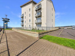 12, Mariners View, Ardrossan KA22 8BF