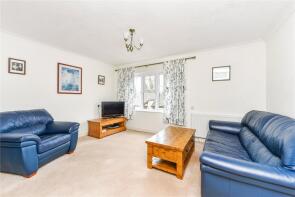 6, Ash Grove, Haslemere GU27 3HL