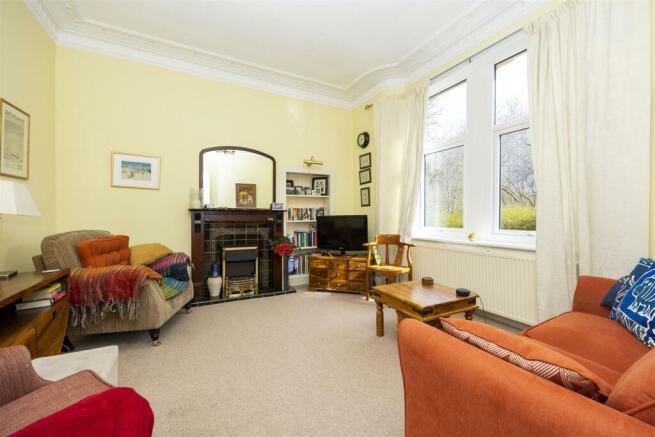 2_HOLMFIELD_KIRKINTILLOCH_006.JPG