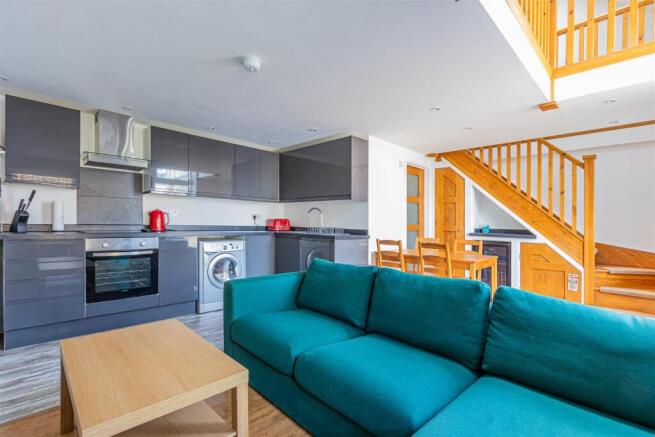 Richards Terrace 36 Studio (2 of 14).jpg