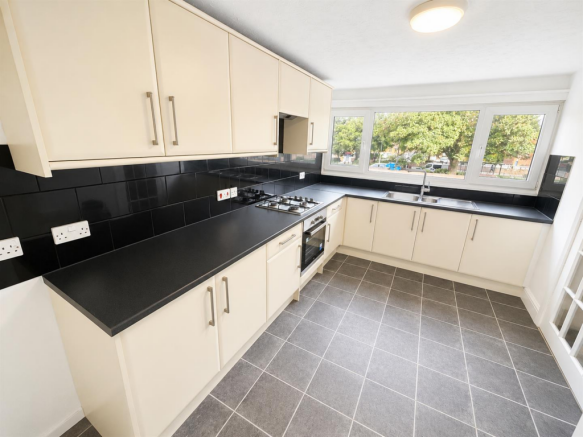 KITCHEN NEW.png