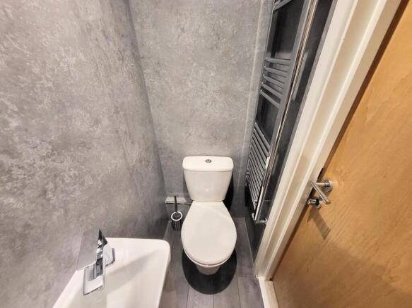 Shower room 