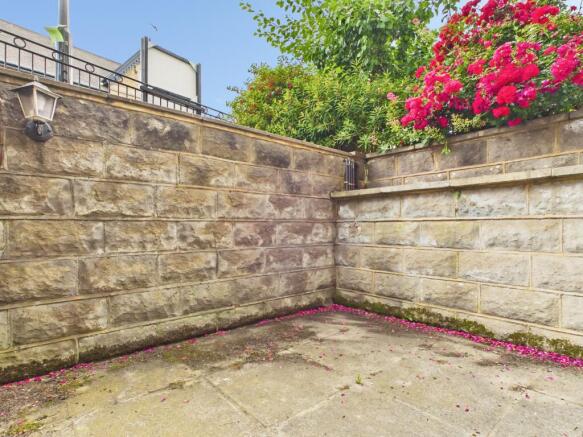 1 bed Flat to rent Image 8