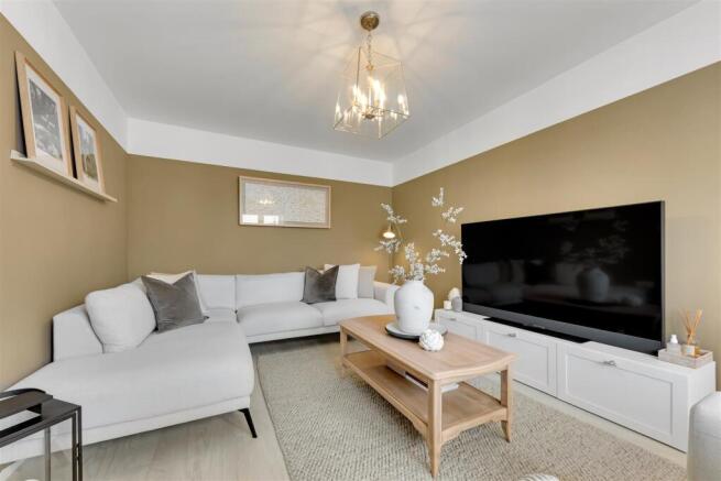 Roemead Drive, Yapton photo 4