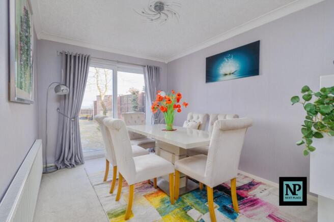 Living Room / Dining Room