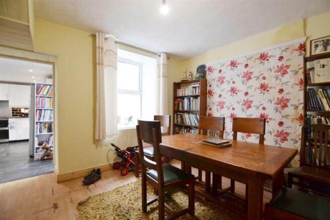 dining room.jpg