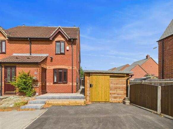 2-bed semi-detached on Huntingdon Court, Melbourne, DE73 8LZ, £225,000