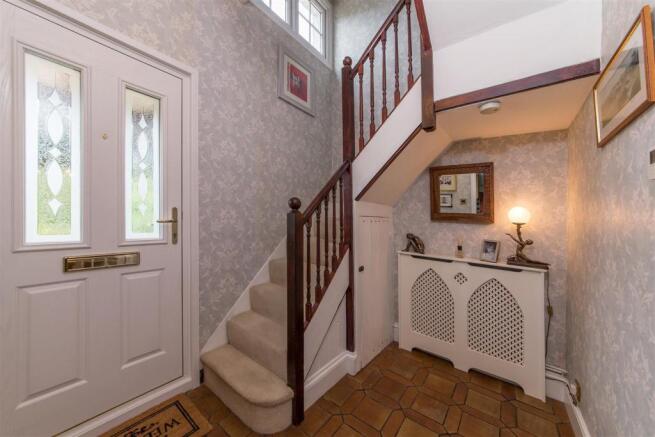 19 Glebe Road (10 of