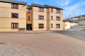 50, Alexandra Court, Alexandra Road, Barnstaple EX32 8AZ
