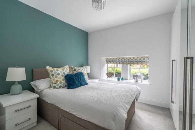 2 bed Duplex for sale Image 10