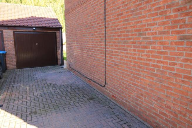 DRIVEWAY & GARAGE