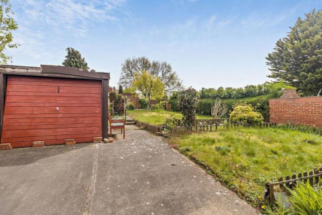 2 bed Detached Bungalow for sale Image 10