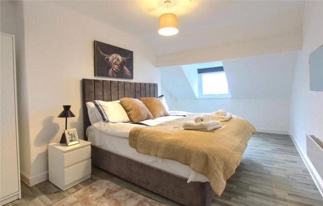 2 bed Apartment for sale Image 5