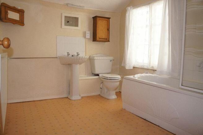 Photo 11
