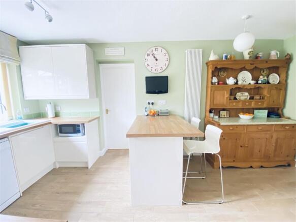 Breakfast Kitchen