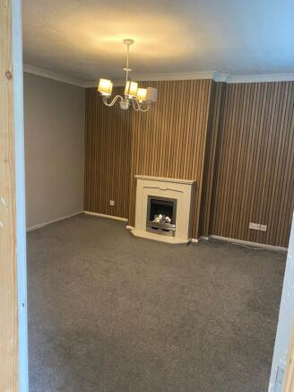 3 bed Terraced for sale Image 4
