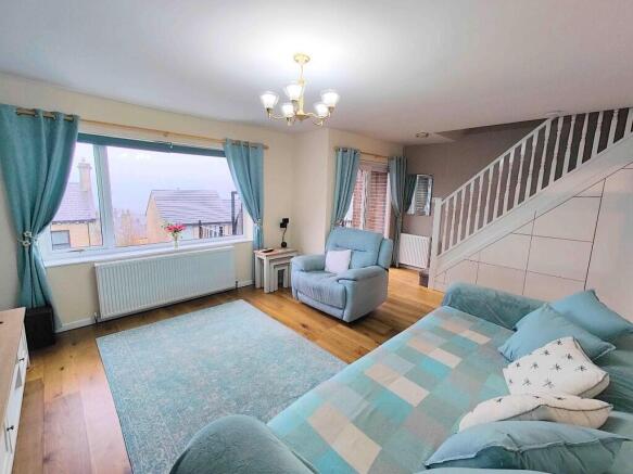 3 bed Semi-Detached for sale Image 5