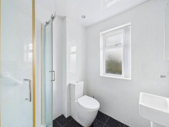 3 bed Detached for sale Image 10