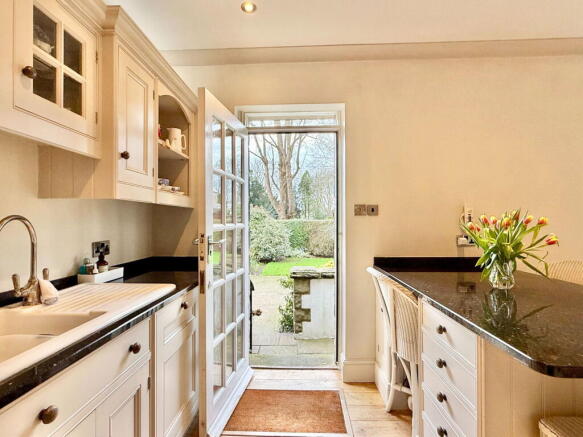 5 bed End of Terrace for sale Image 8