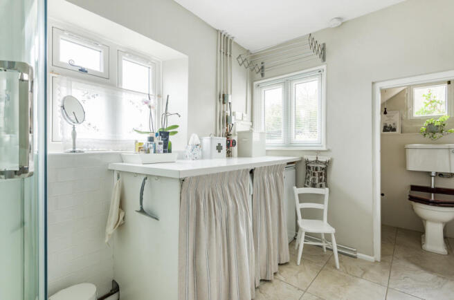 Shower Room/ Utility