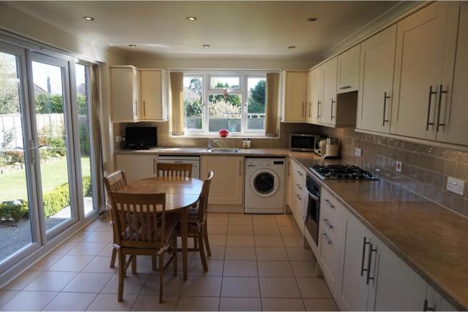 Kitchen / Breakfast