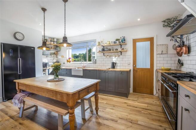 Kitchen 4