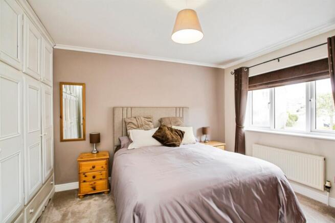 3 bed Detached for sale Image 6