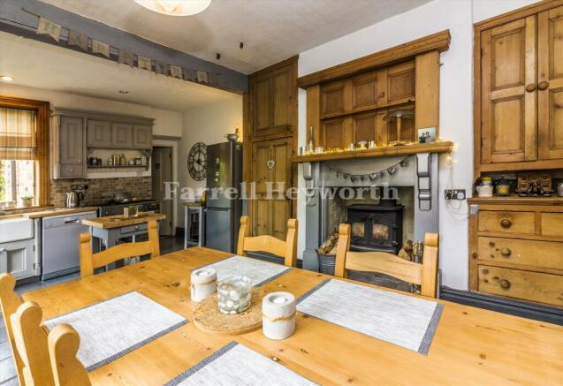 Kitchen Diner 4