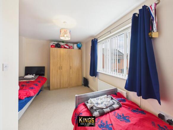 3 bed Semi-Detached for sale Image 7