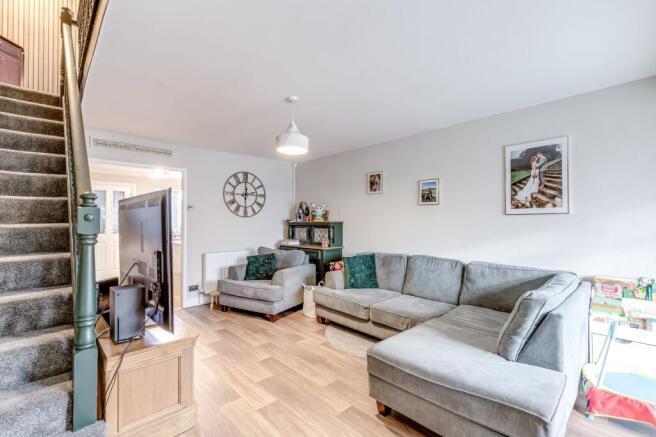 3 bed Terraced for sale Image 6