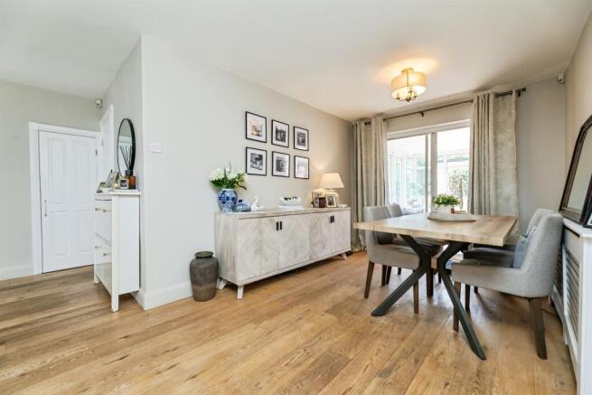 3 bed Detached for sale Image 9