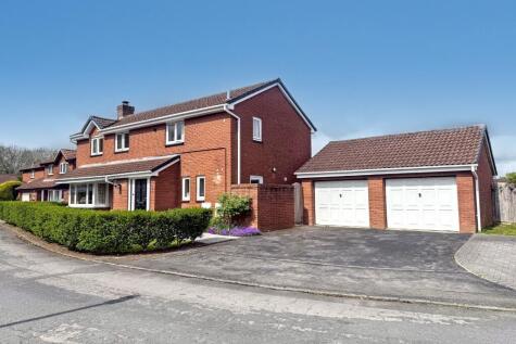 Cheviot Close, Ramleaze, Swindon, SN5