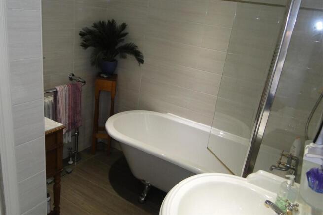 Photo 10
