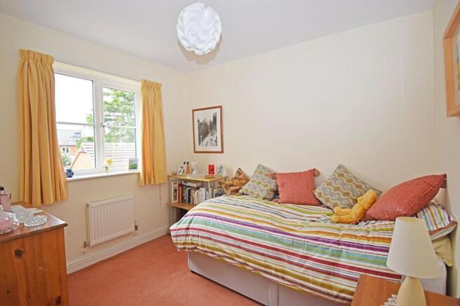 14 Paddock Close, bed 4.jpg