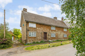 The Laurels, High Street, Preston Capes NN11 3TB