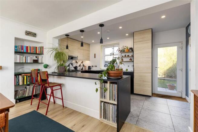 Kitchen/Dining