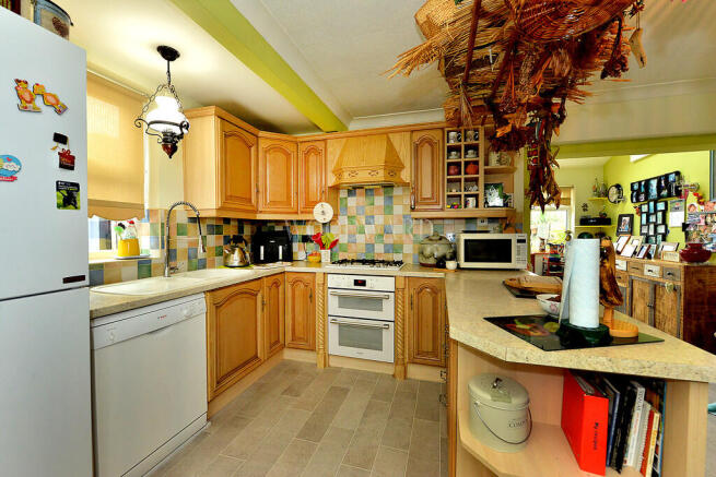 Kitchen/Dining Ro...
