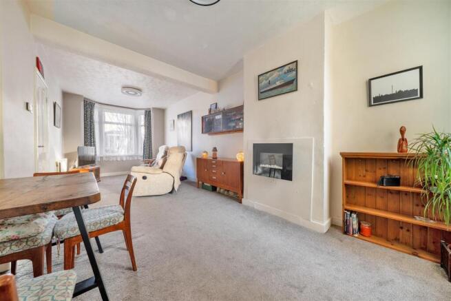 living room h.jpg