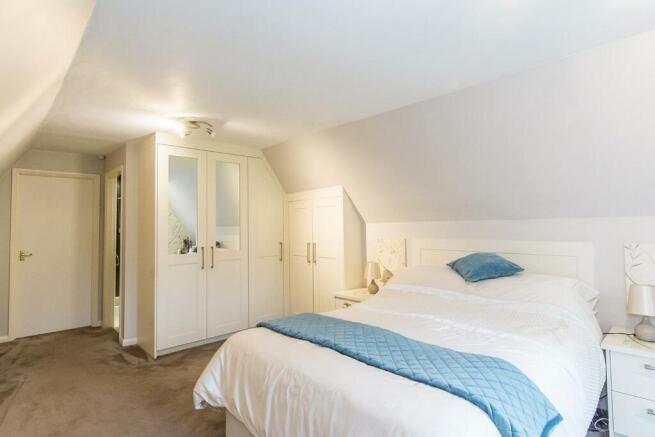 Principal Bedroom Photo Two