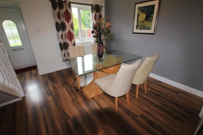Dining Room (2).JPG