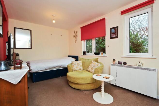 Lounge/Bedroom Pic 1