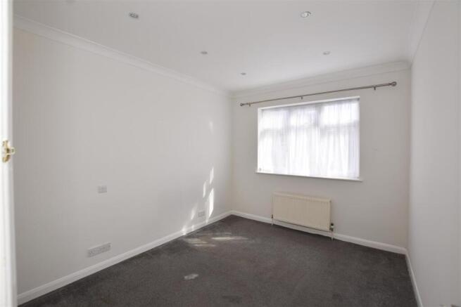 Bedroom 1 copy.jpg