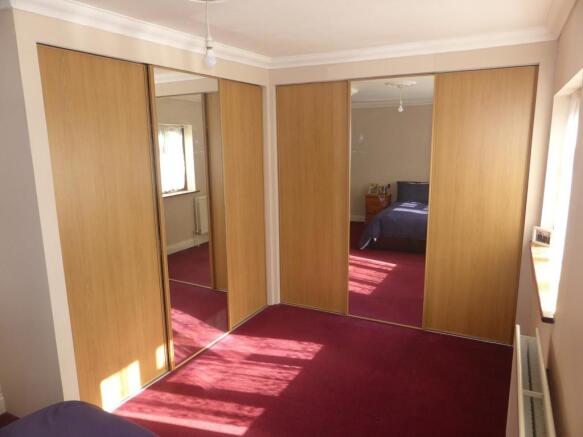 Bedroom 1 (Wardrobes