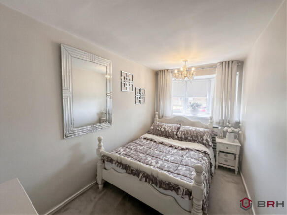 3 bed Bungalow for sale Image 8